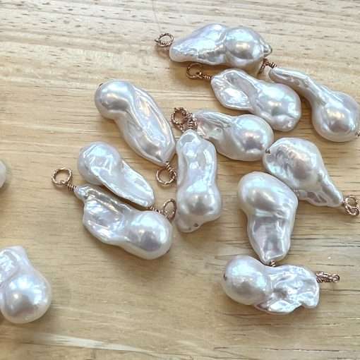 Freshwater Pearl Necklaces - Image 3