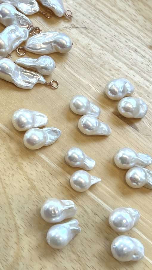 Freshwater Pearl Leverback Earrings - Image 5